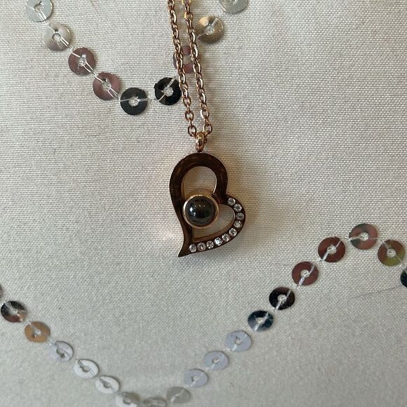 Best Grandma Ever Keepsake Jewerly Box with heart shape necklace - Picture 7 of 8